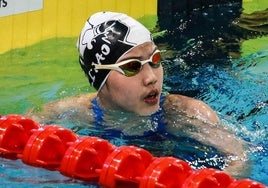 Una niña china de 12 años bate el récord de los 200 estilos y disputará el Mundial absoluto de natación