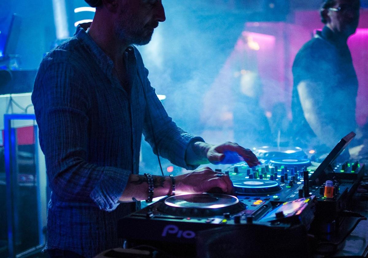 Cuánto dinero gana un DJ en 2025 en España