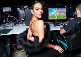 El nuevo bolso de Georgina Rodríguez: de firma de lujo, tamaño XL y un precio de 3.800 euros