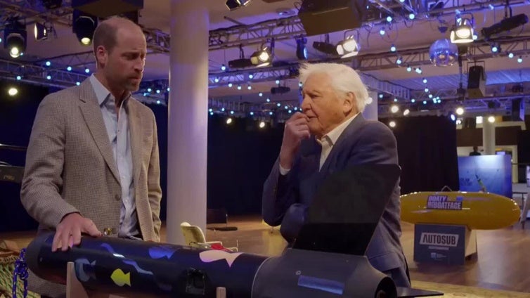 El príncipe Guillermo y David Attenborough lanzan un llamado por los océanos en un vídeo