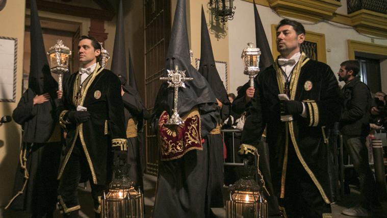 La reliquia del Lignum Crucis de la Hermandad de Vera Cruz