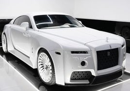Piel de serpiente, oro rosa y una pintura única, así es uno de los Rolls-Royce más exclusivos del mundo